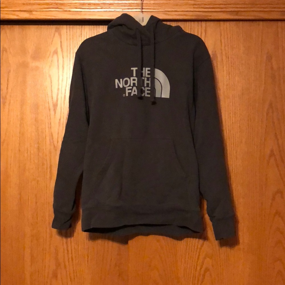 Gray North Face Sweatshirt.